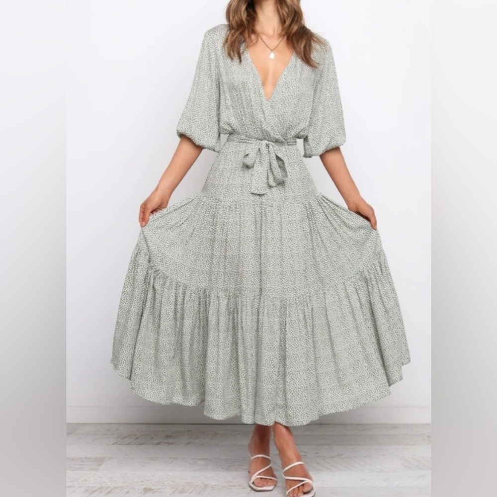 nwt Petal + Pup Hadyn maxi Dress - Green leaf print - belted XXL - Picture 3 of 5